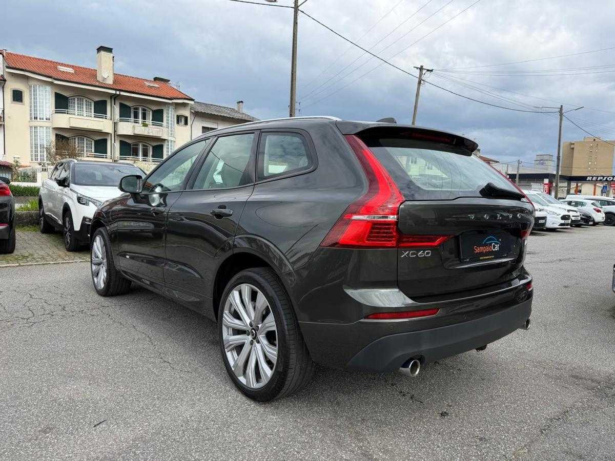 volvo-xc60-2018-hibrido-a-gasolina-1969cc