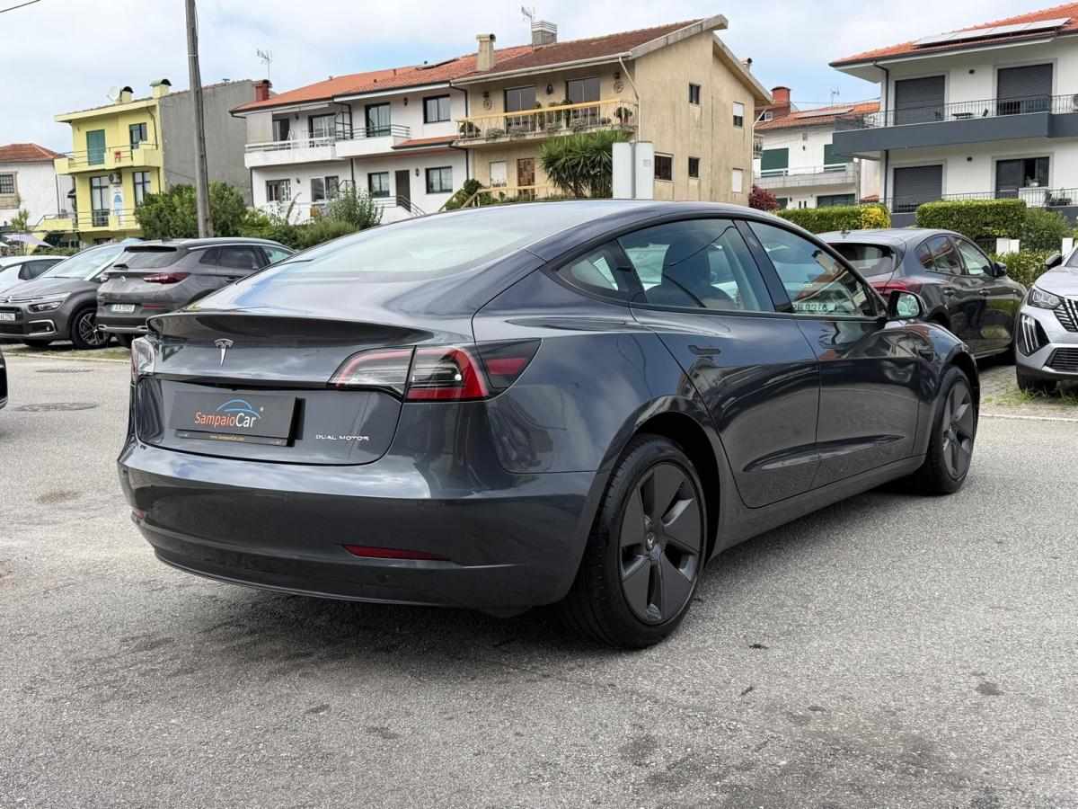 tesla-model-3-2022-eletrico-500cc