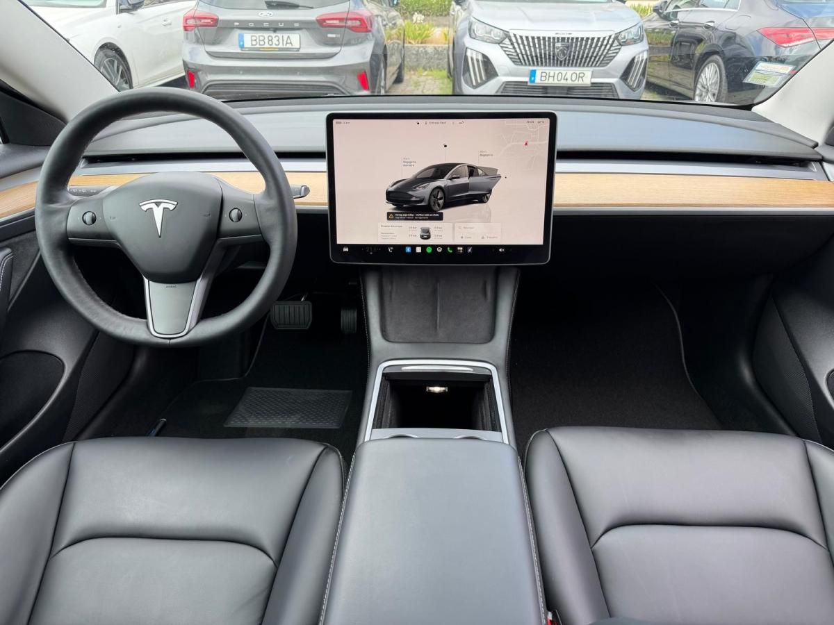 tesla-model-3-2022-eletrico-500cc