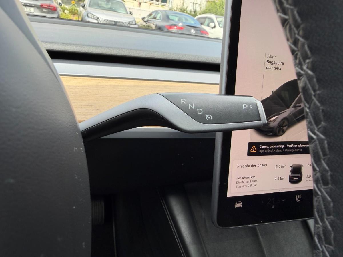 tesla-model-3-2022-eletrico-500cc