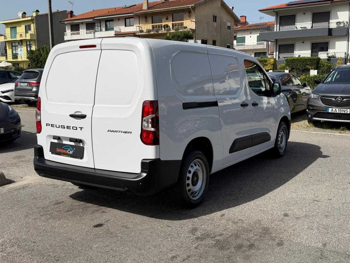 peugeot-partner-2024-diesel-1499cc