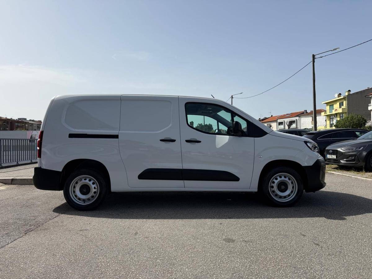 peugeot-partner-2024-diesel-1499cc