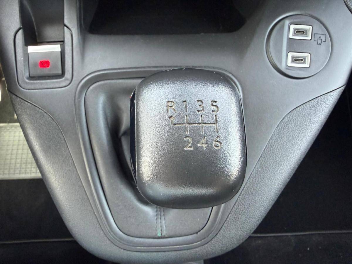 peugeot-partner-2024-diesel-1499cc