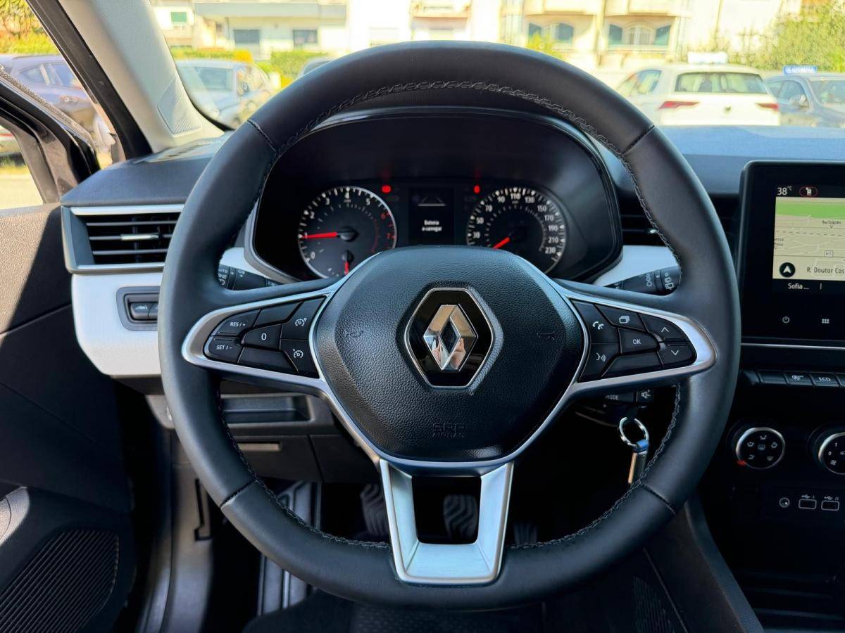 renault-clio-2023-gpl-999cc