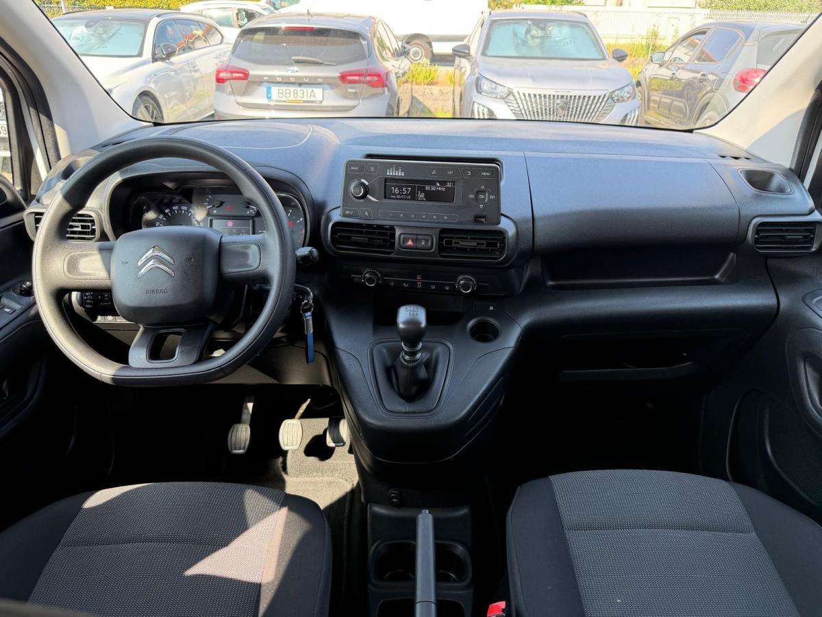 citroen-berlingo-2022-diesel-1499cc