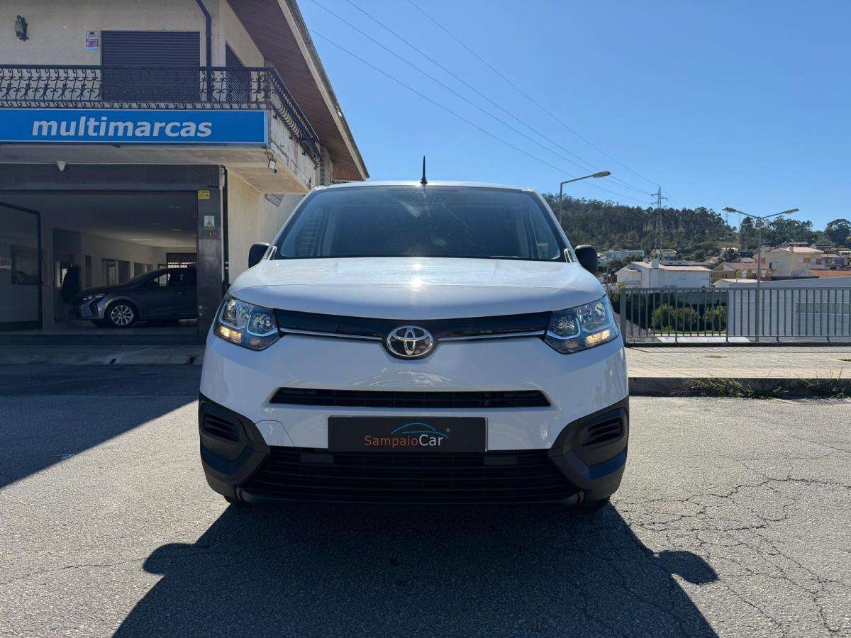 toyota-proace-2023-diesel-1499cc