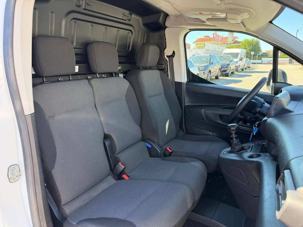 toyota-proace-2023-diesel-1499cc