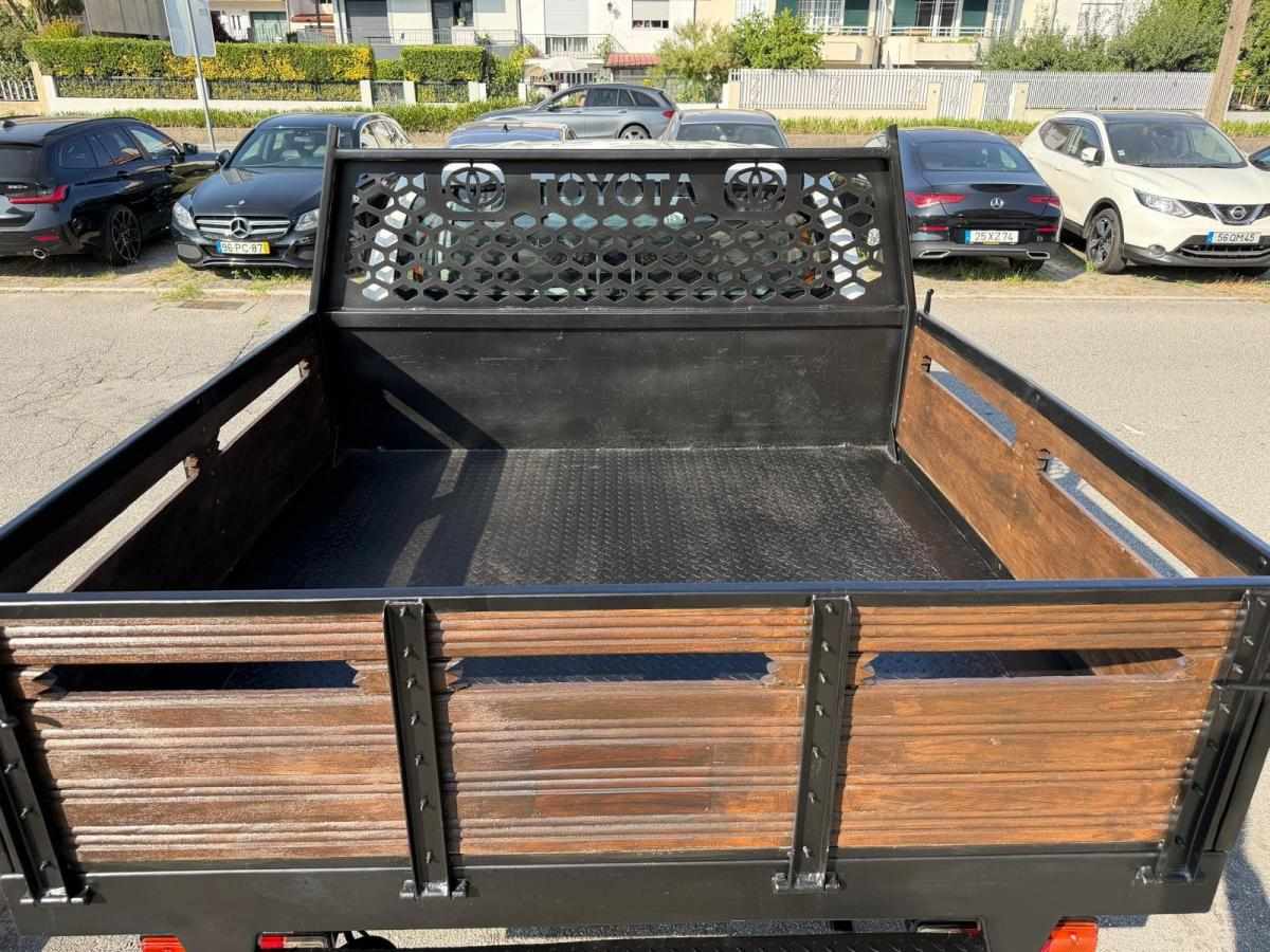 toyota-hilux-2017-diesel-2393cc