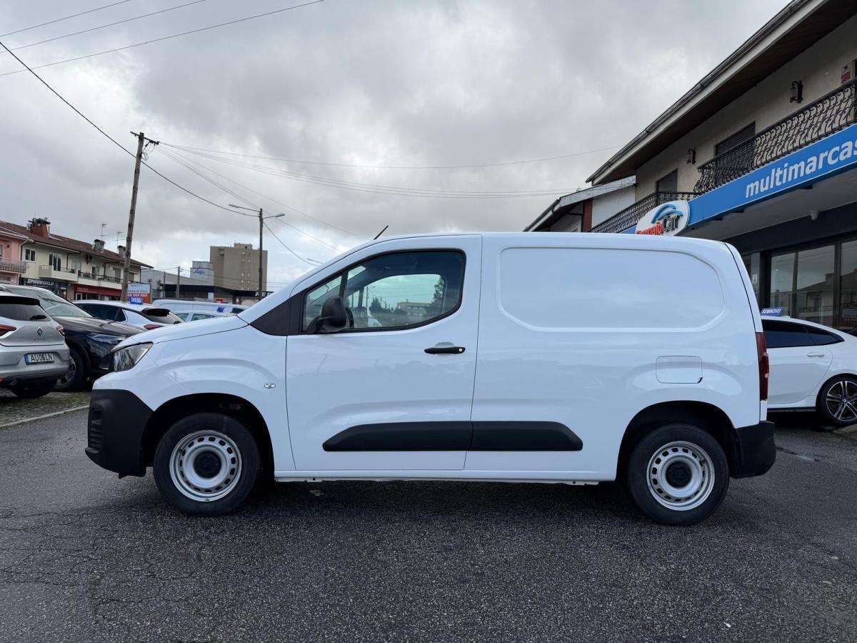 peugeot-partner-2022-diesel-1499cc