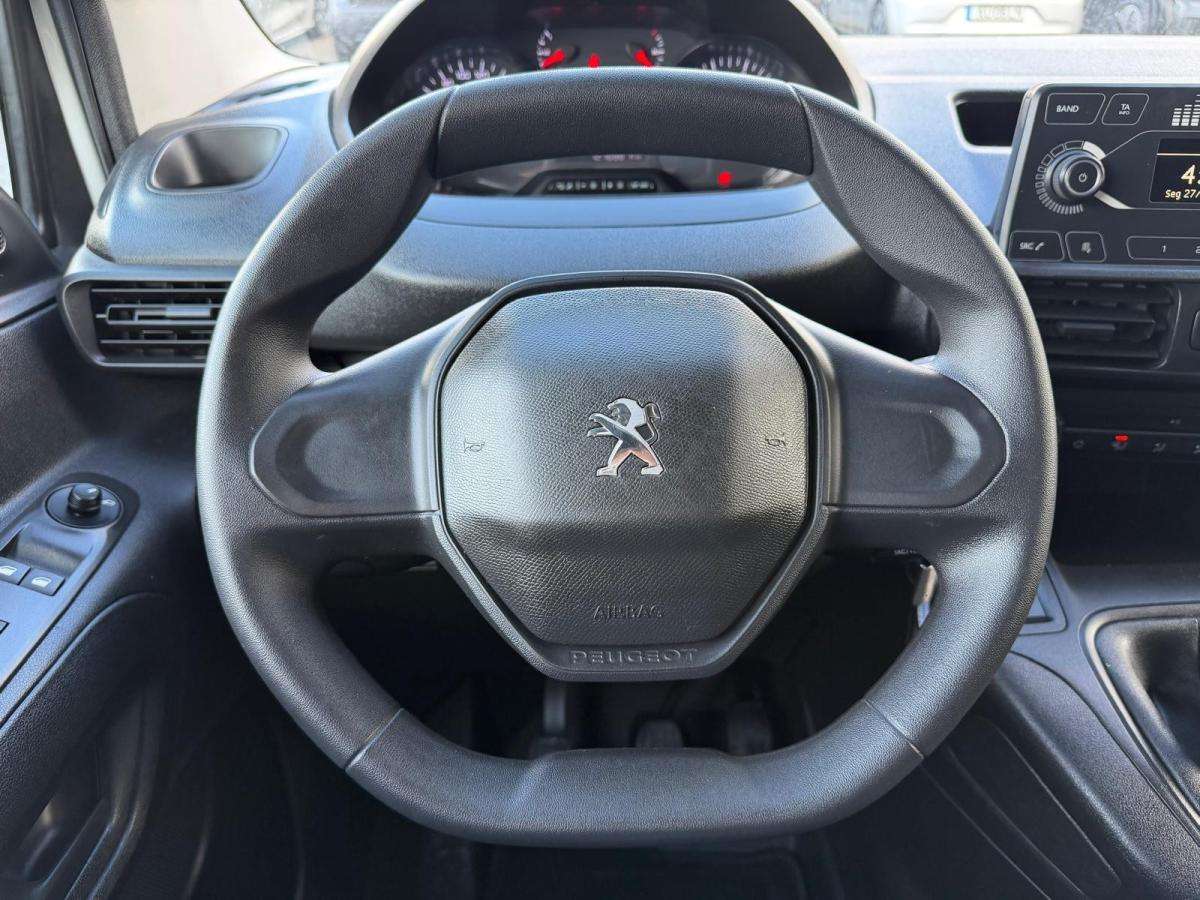 peugeot-partner-2022-diesel-1499cc