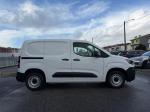 peugeot-partner-2022-diesel-1499cc