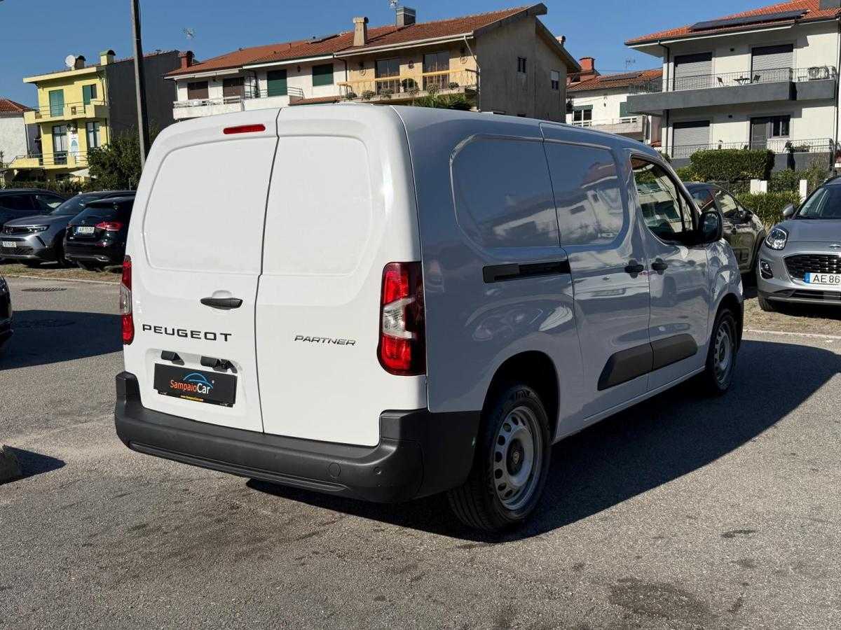 peugeot-partner-2024-diesel-1499cc