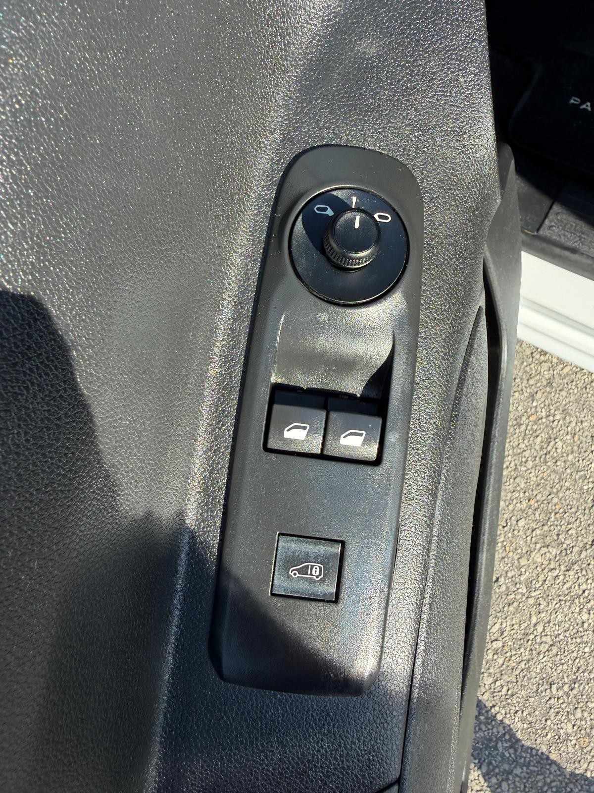 peugeot-partner-2024-diesel-1499cc