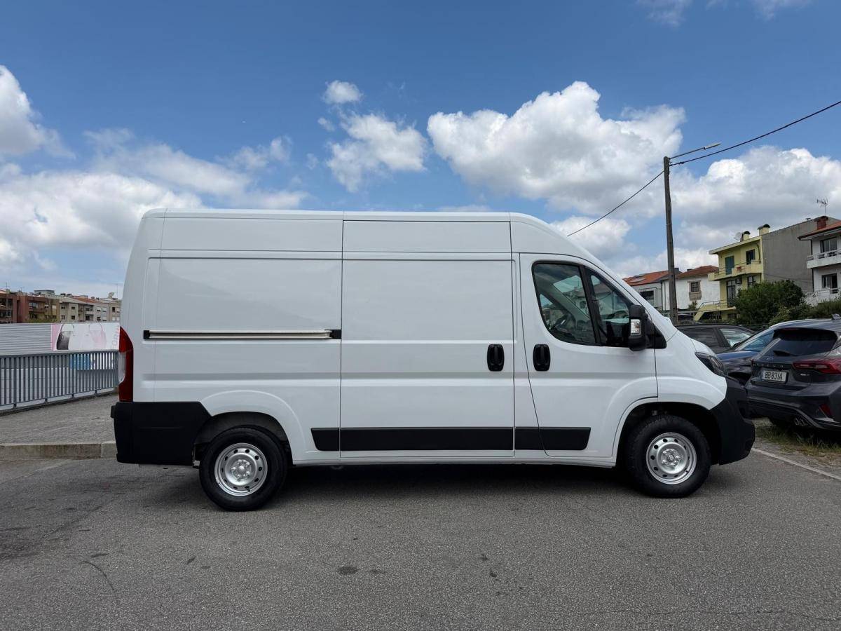 fiat-ducato-2023-diesel-2184cc
