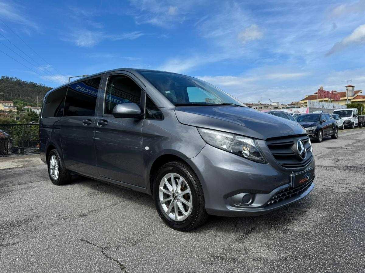 mercedes-benz-vito-2022-diesel-1950cc