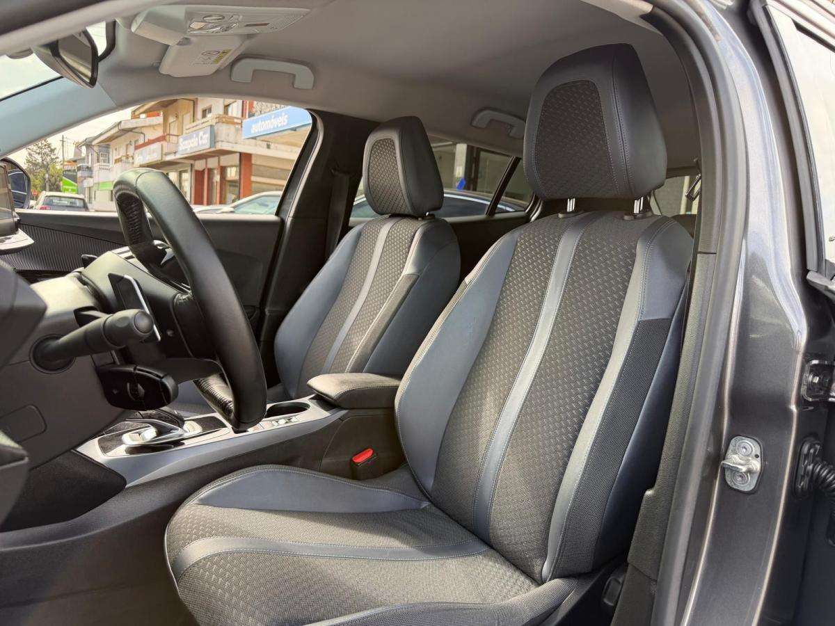 peugeot-2008-2020-diesel-1499cc