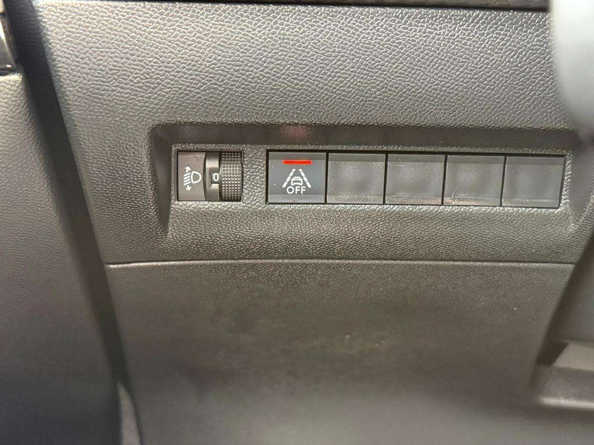 peugeot-2008-2020-diesel-1499cc