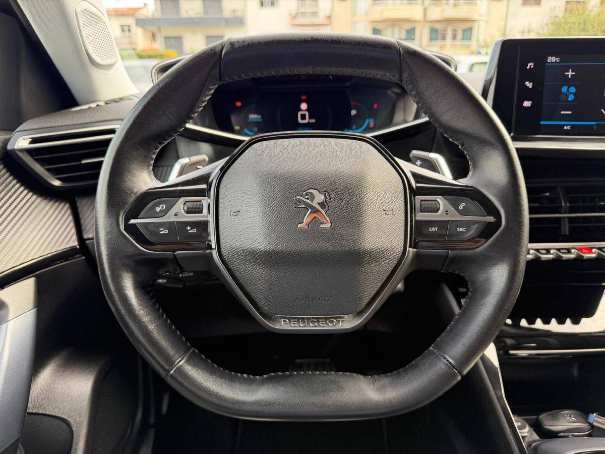 peugeot-2008-2020-diesel-1499cc