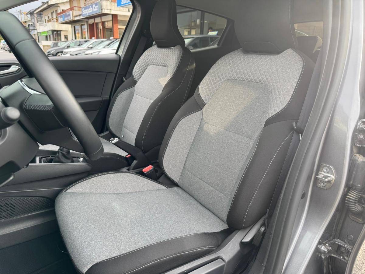 renault-clio-2024-gasolina-999cc