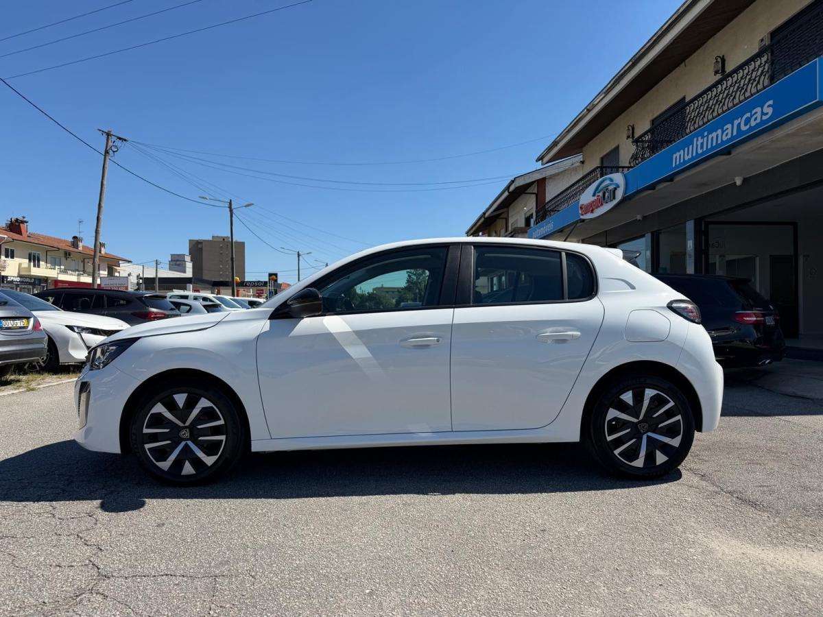 peugeot-208-2024-gasolina-1199cc