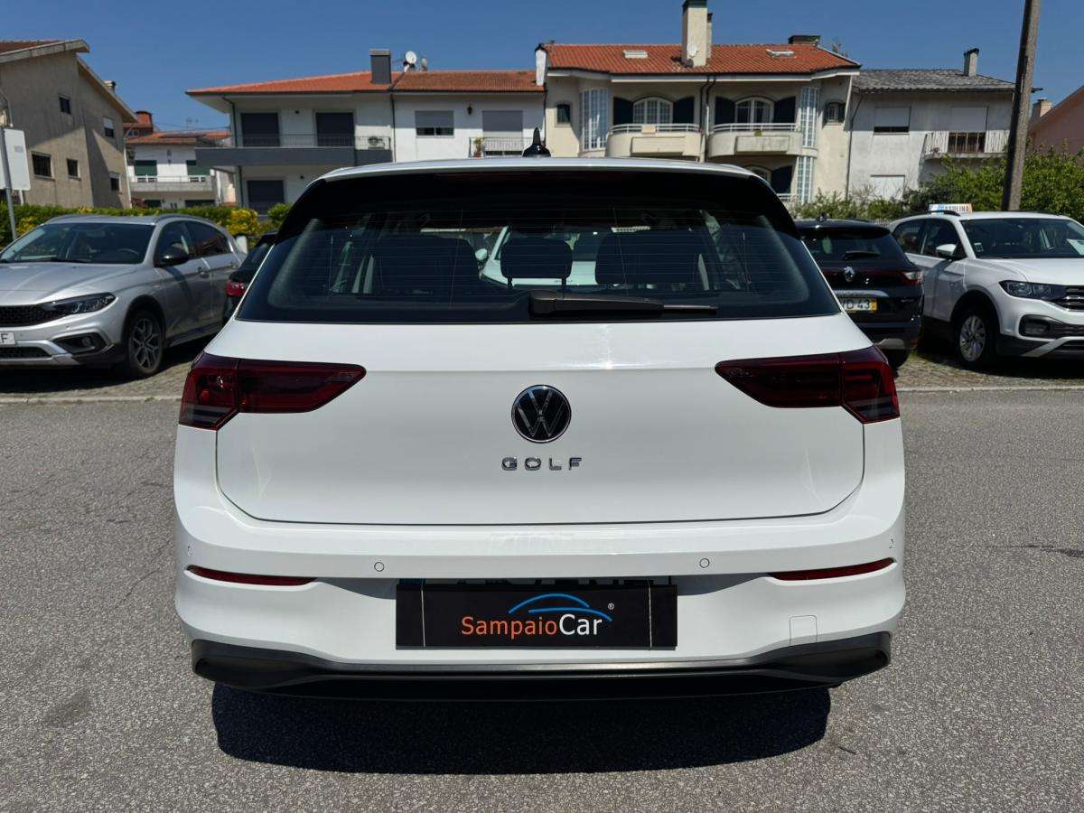 volkswagen-golf-2022-diesel-1968cc