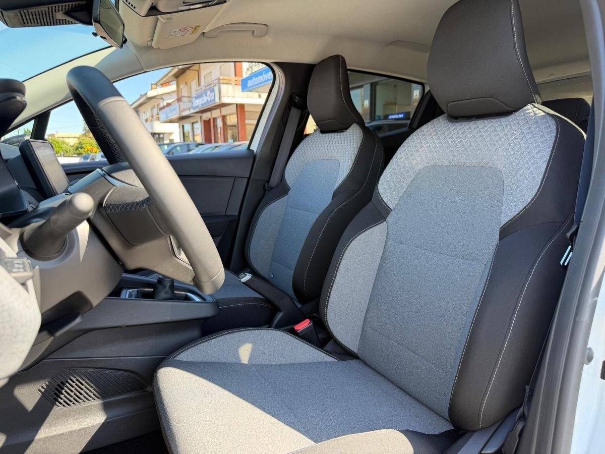 mitsubishi-colt-2025-gasolina-999cc