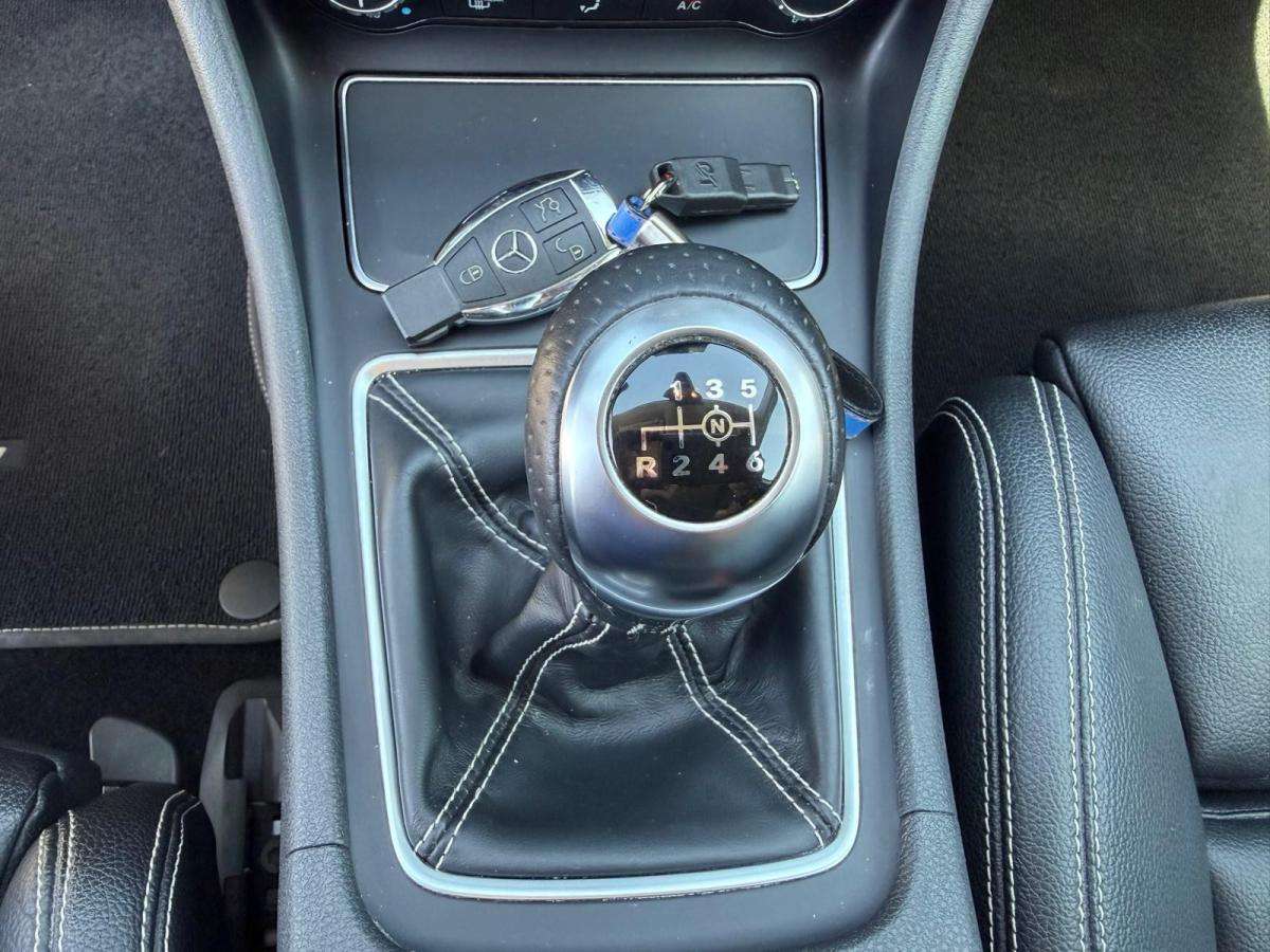 mercedes-benz-gla-2019-gasolina-1595cc