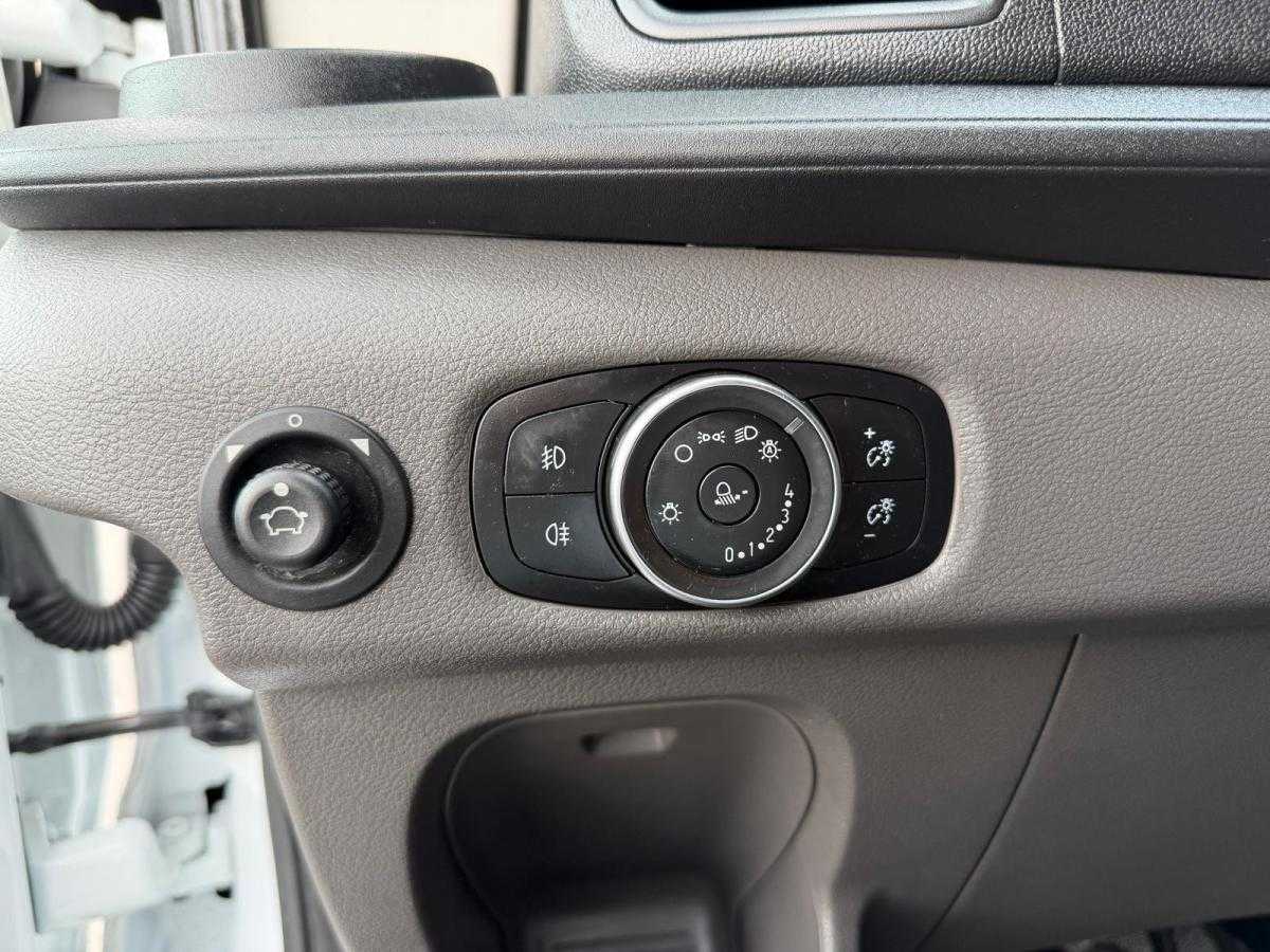 ford-transit-2023-diesel-1995cc