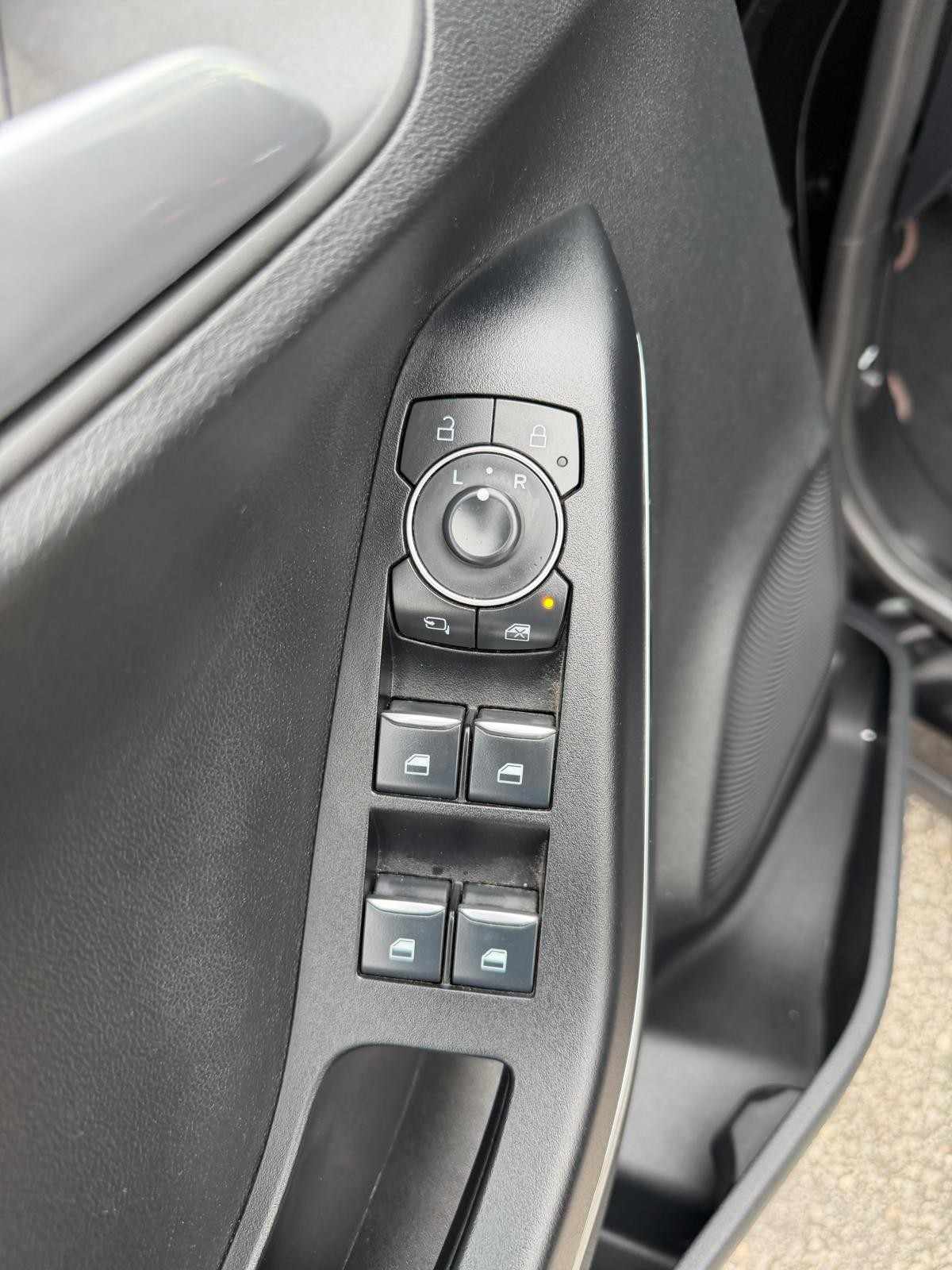 ford-puma-2023-gasolina-998cc