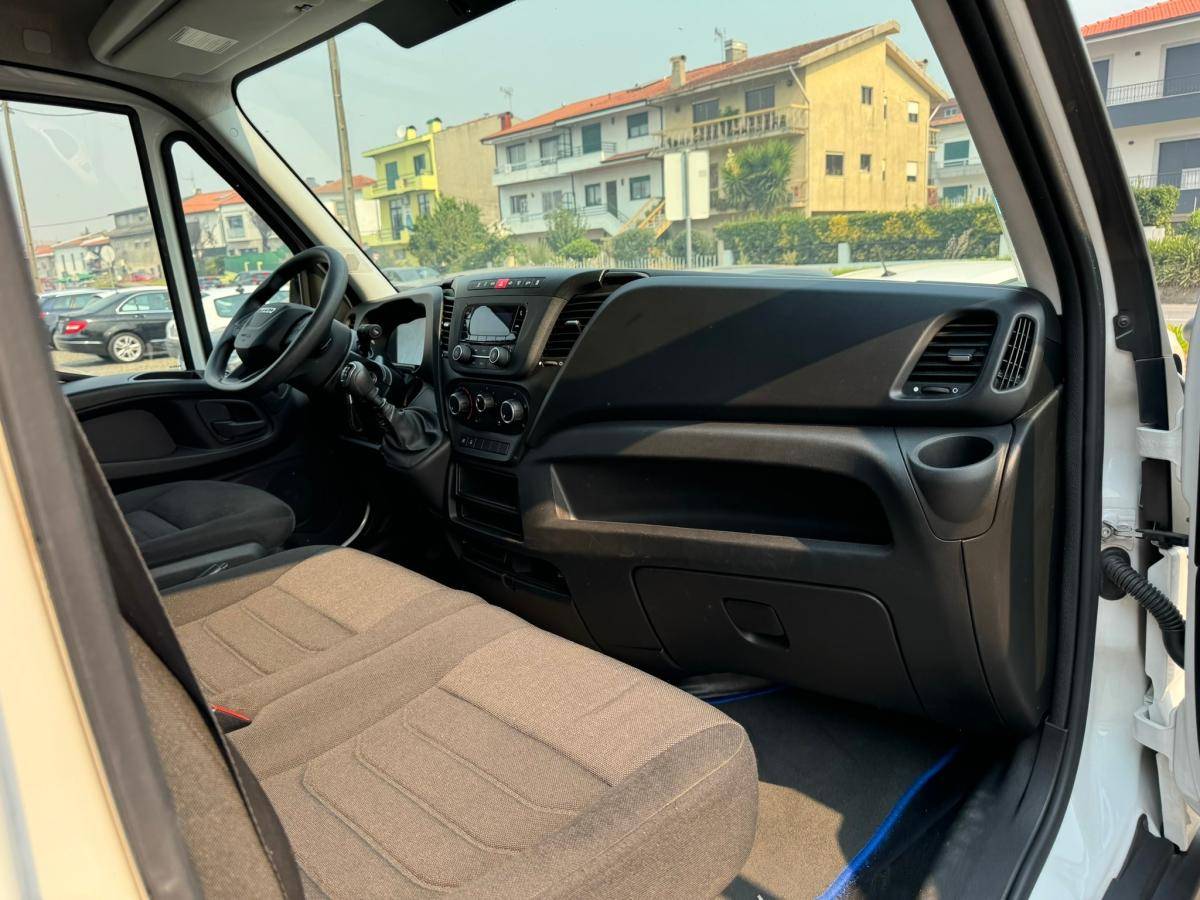 iveco-daily-2023-diesel-2287cc