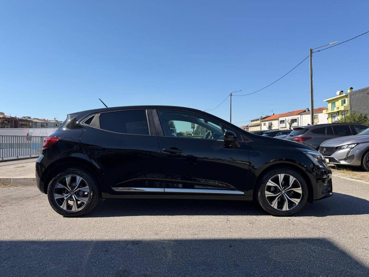 renault-clio-2023-gpl-999cc