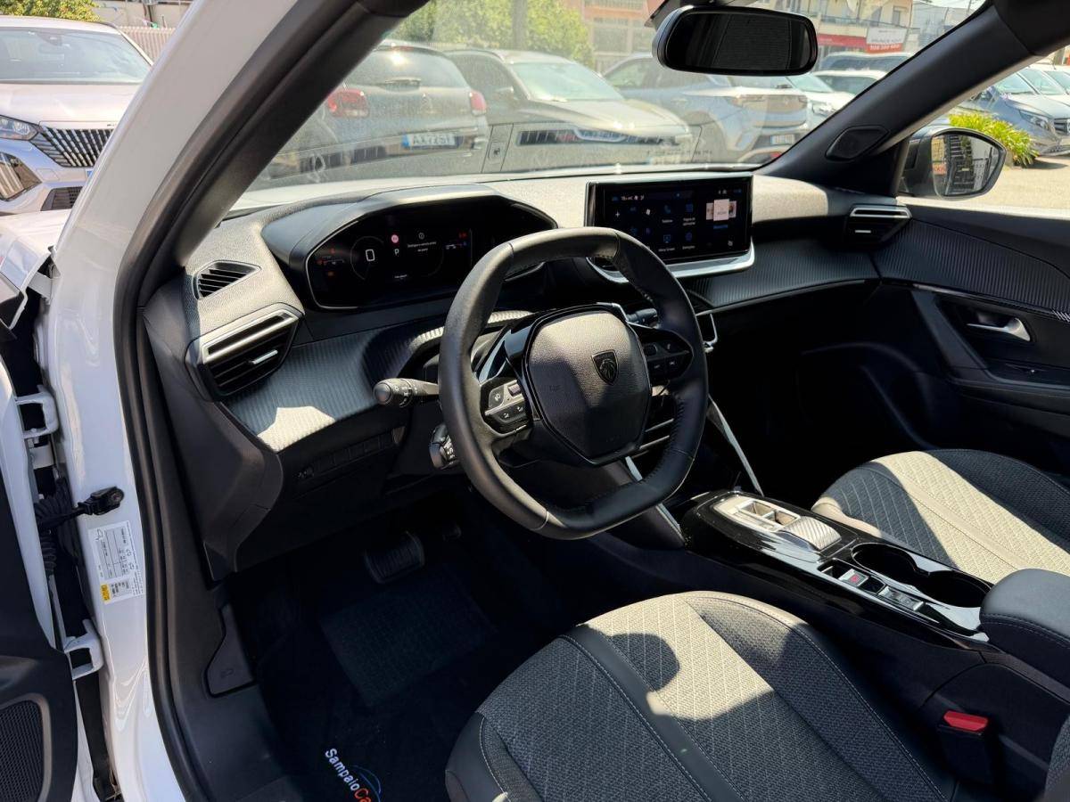 peugeot-2008-2024-gasolina-1199cc