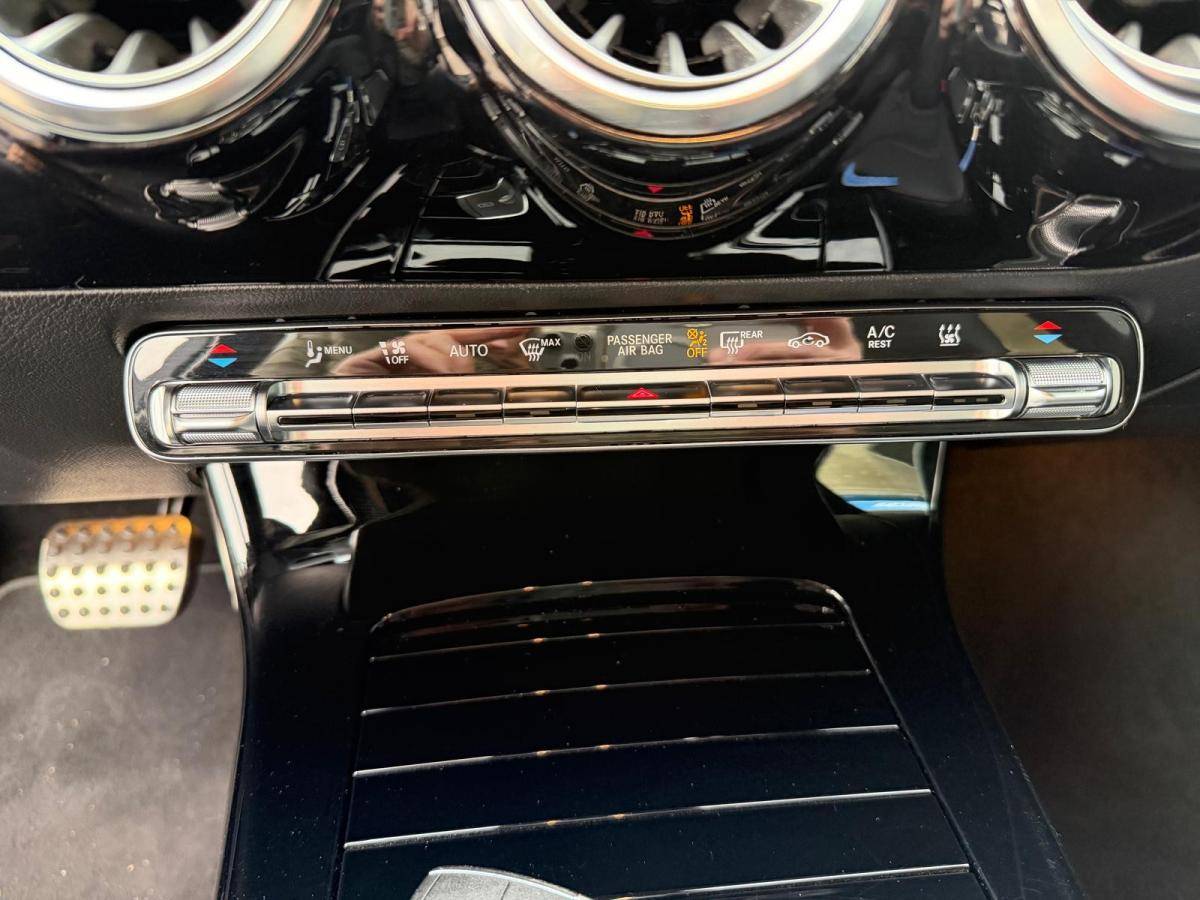 mercedes-benz-classe-a-2023-hibrido-a-gasolina-1332cc