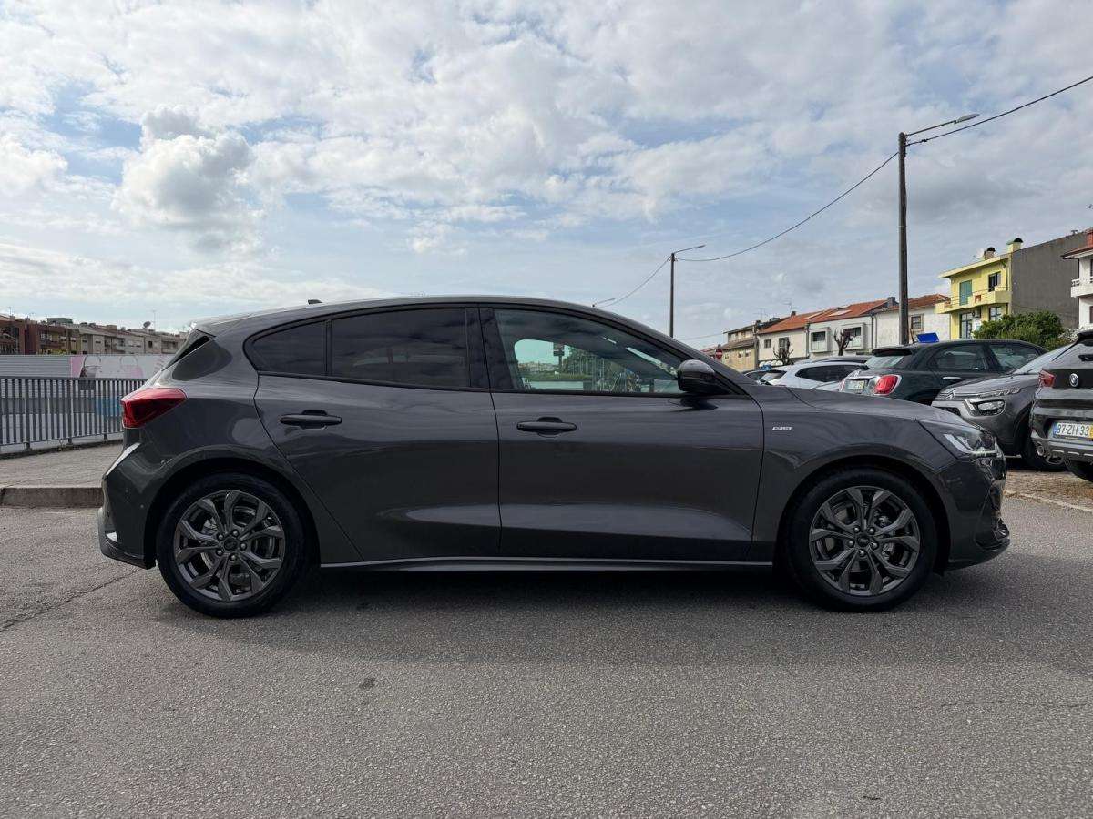 ford-focus-2023-gasolina-998cc