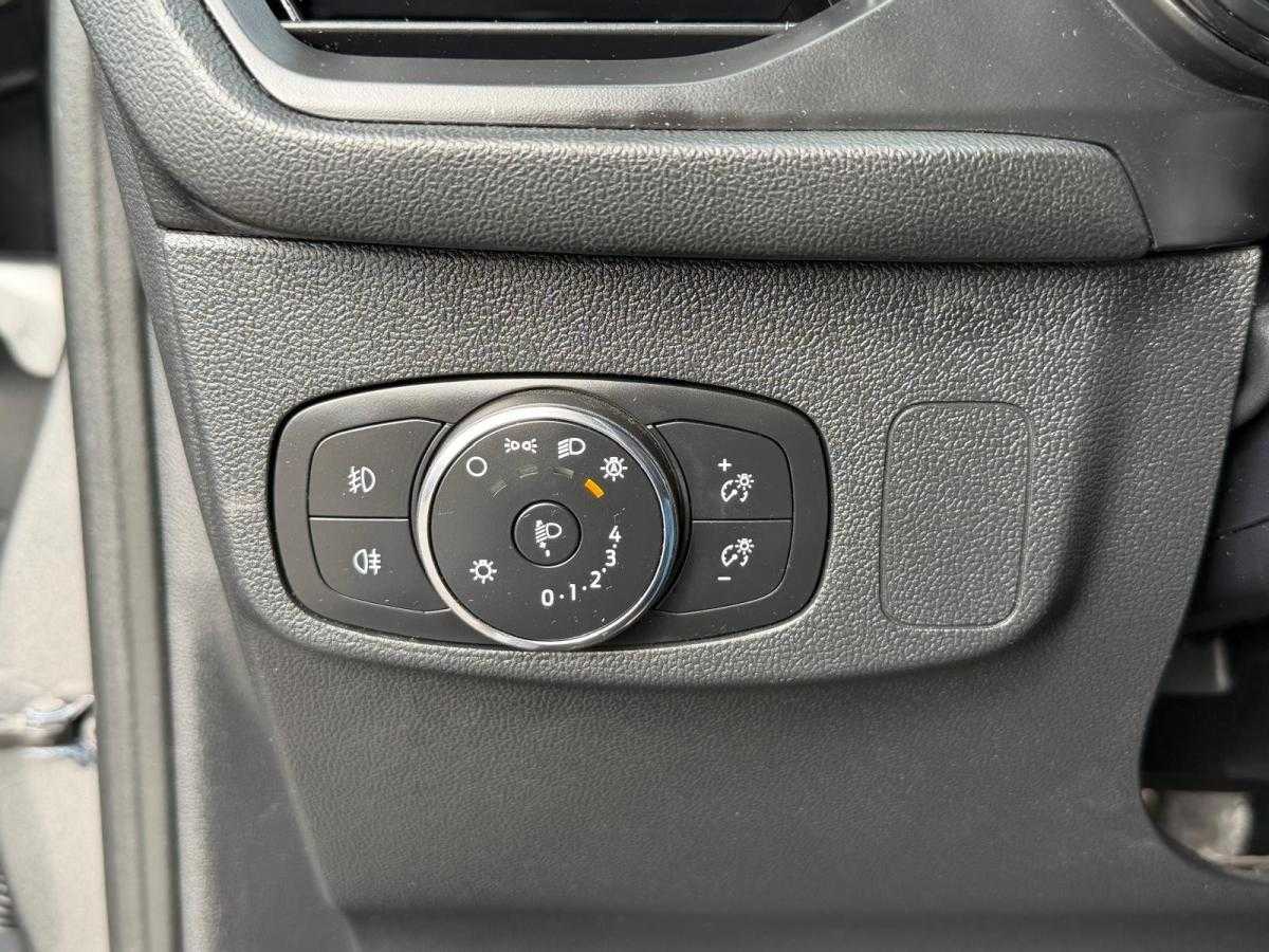 ford-focus-2023-gasolina-998cc
