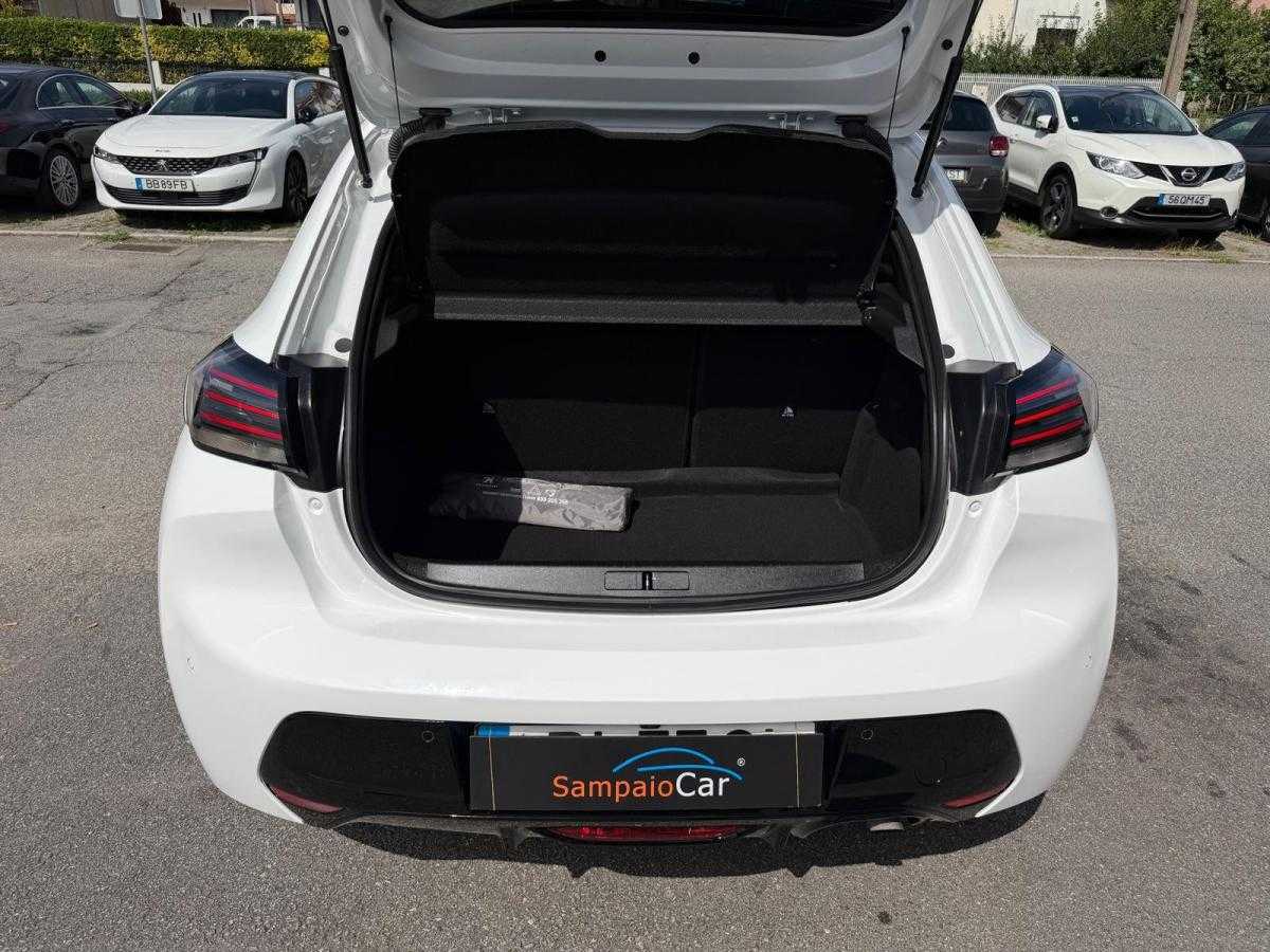 peugeot-208-2024-gasolina-1199cc