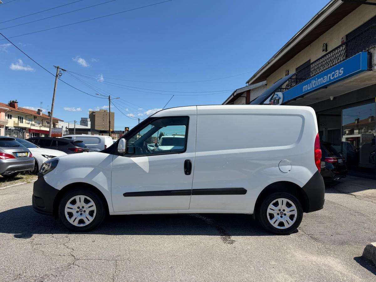 fiat-doblo-2023-diesel-1598cc