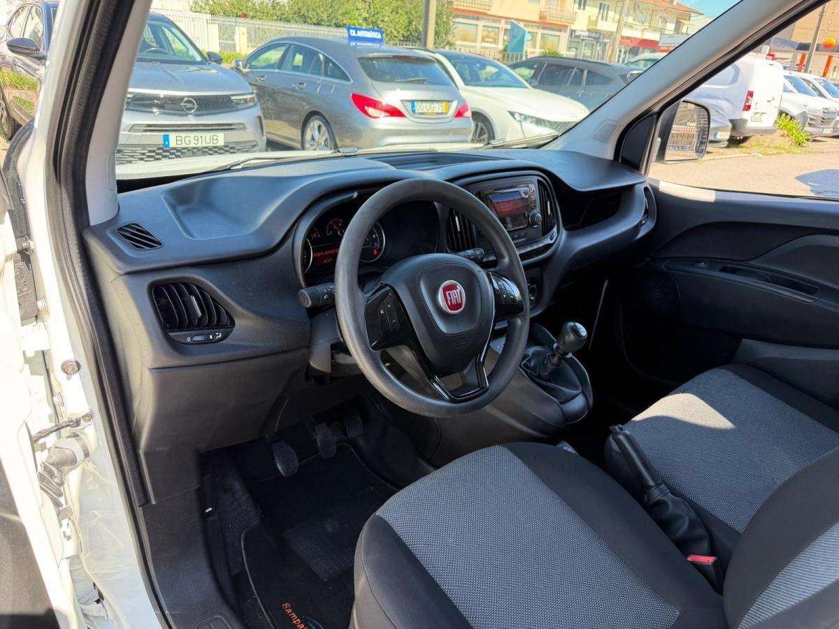 fiat-doblo-2023-diesel-1598cc