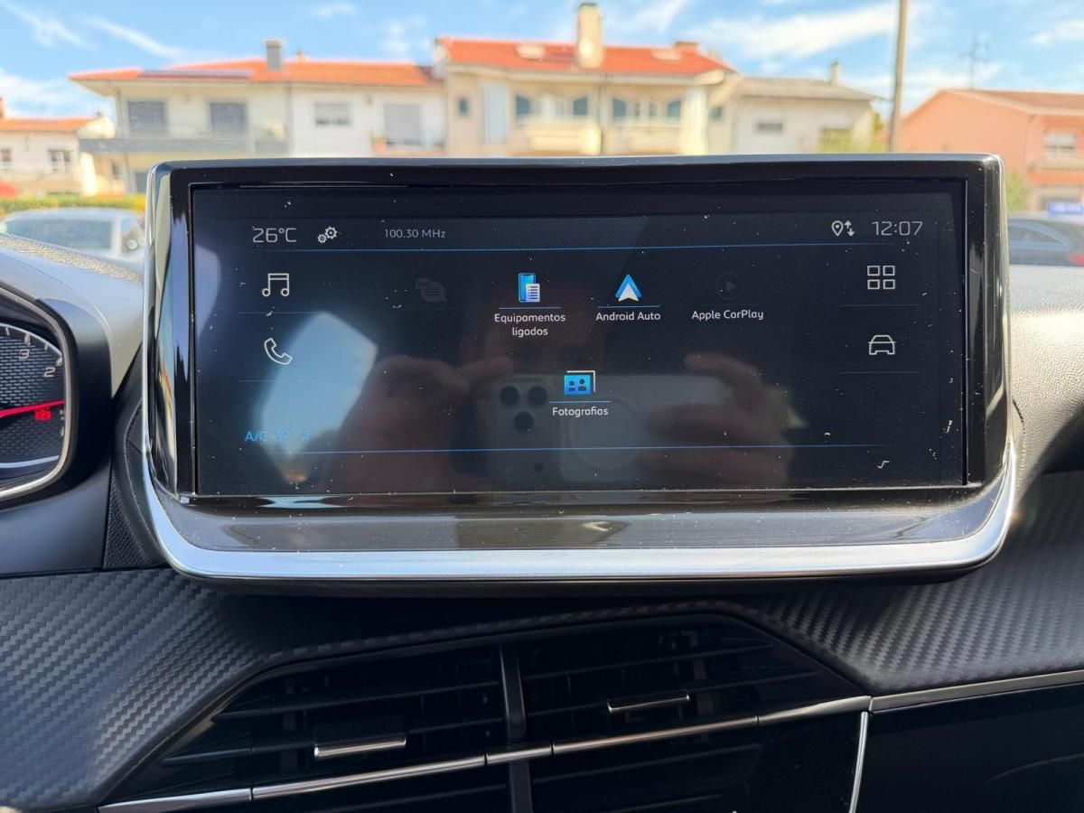 peugeot-208-2024-gasolina-1199cc