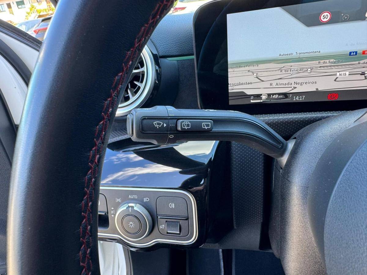 mercedes-benz-classe-a-2023-gasolina-1332cc