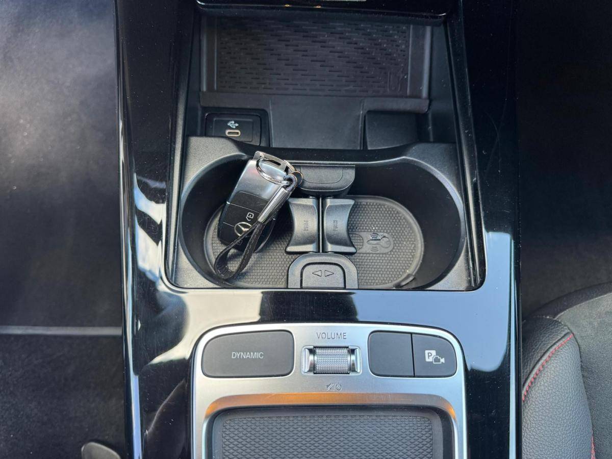 mercedes-benz-classe-a-2023-gasolina-1332cc