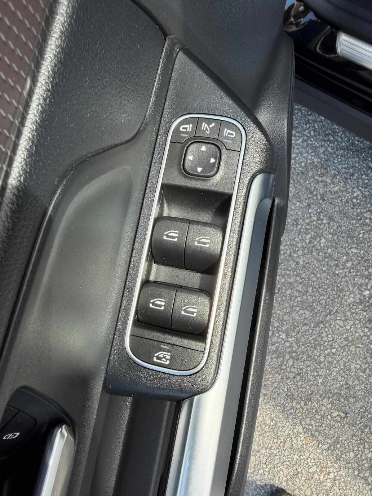 mercedes-benz-eqb-2022-eletrico-500cc