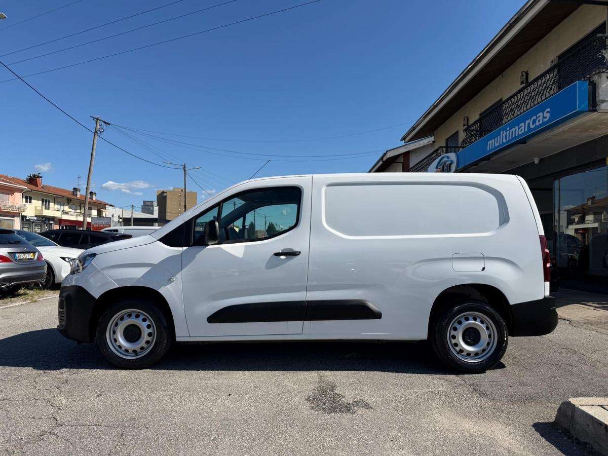 citroen-berlingo-2021-diesel-1499cc