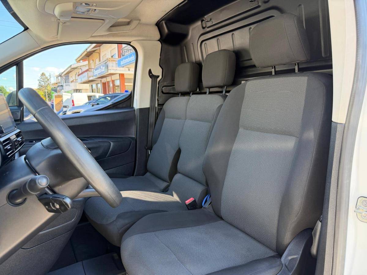 citroen-berlingo-2021-diesel-1499cc