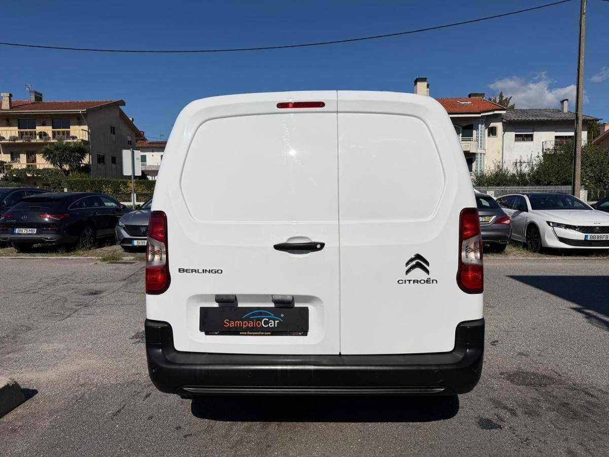 citroen-berlingo-2021-diesel-1499cc