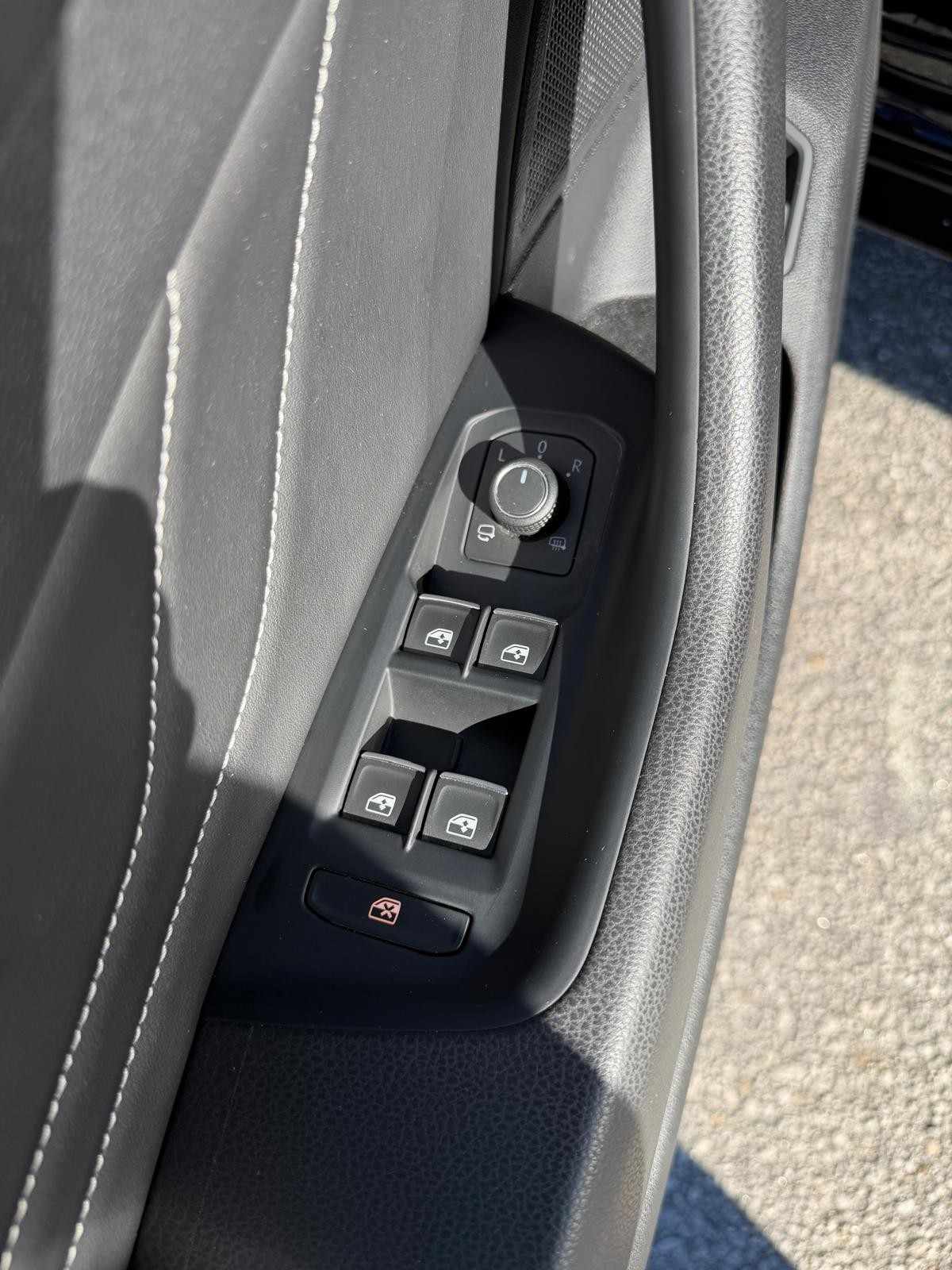 volkswagen-arteon-2022-hibrido-a-gasolina-1395cc