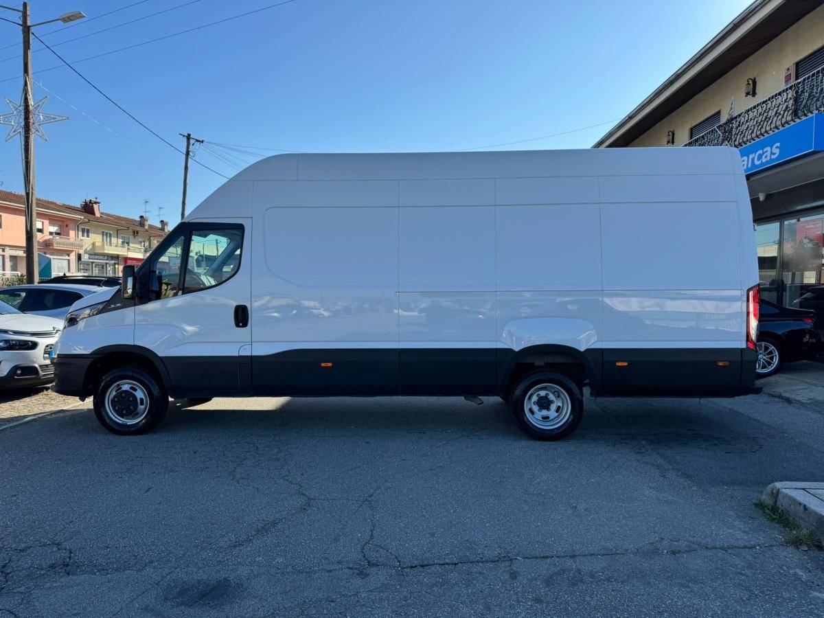 iveco-daily-2023-diesel-2287cc