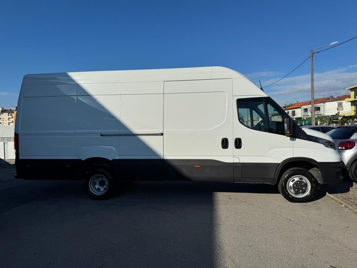iveco-daily-2023-diesel-2287cc