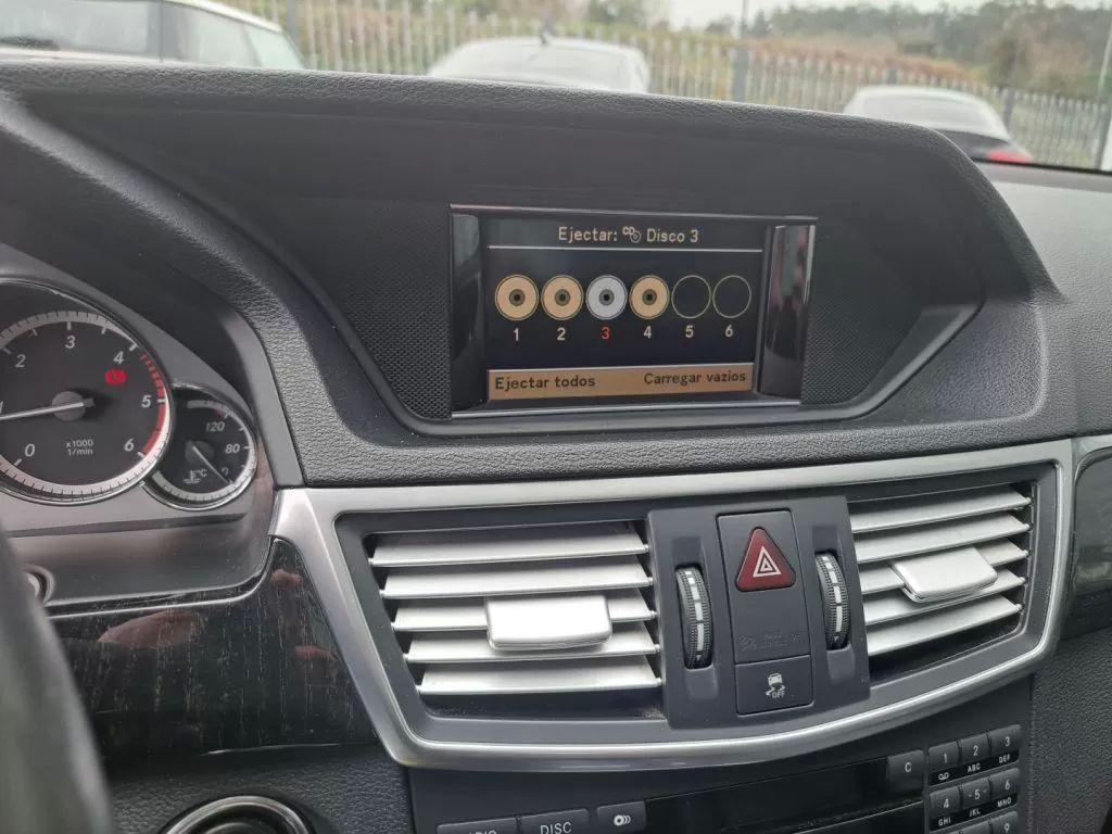 mercedes-benz-classe-e-2009-diesel-2143cc