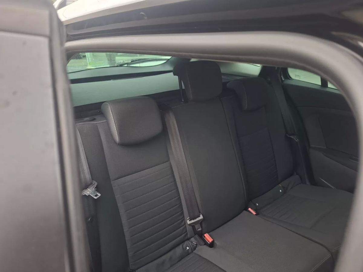 renault-megane-sport-tourer-2015-diesel-1461cc